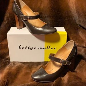 Brown Bettye Muller Heels